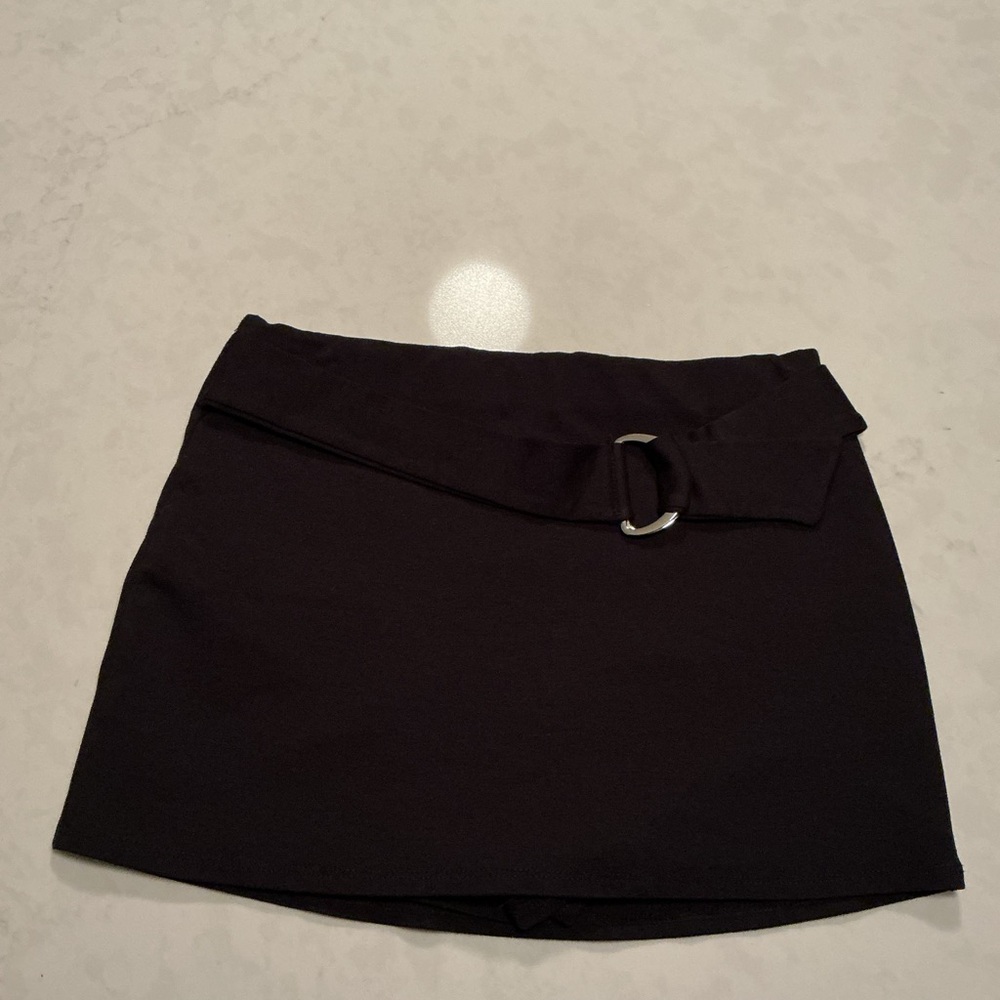 Elegant Black Mini Skirt